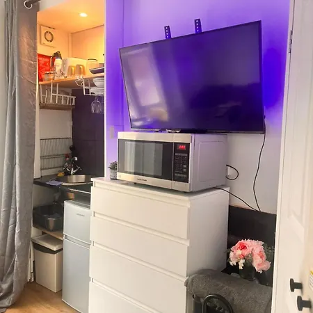 Comfy Stay In Wandsworth Town London Exterior photo