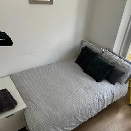 Comfy Stay In Wandsworth Town London Exterior photo