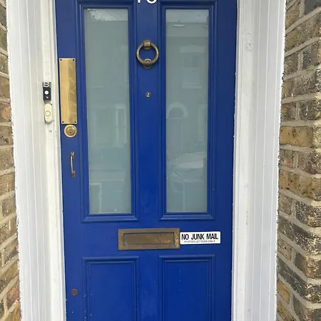 Comfy Stay In Wandsworth Town London Exterior photo